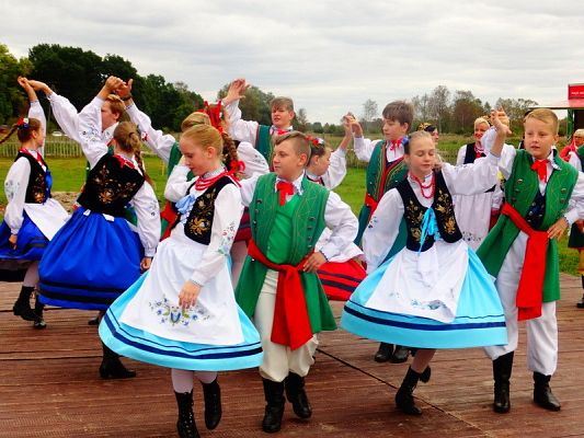 Jak Z Pi T pożegnało Lato w skansenowych Klukach?