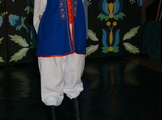 Stroje kaszubskie -  doskonałym wzorem dla ZPiT - "Ziemi Lęborskiej"