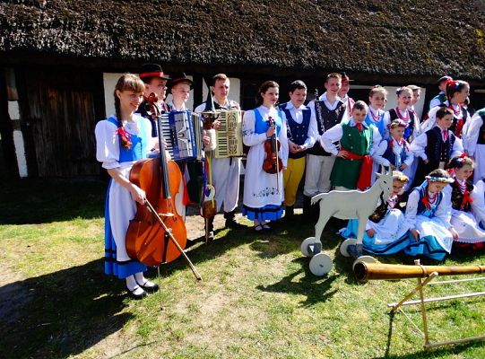 Czarne Wesele z Zespołem ZPi T Ziemia Lęborska