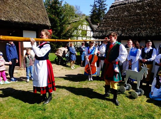 Czarne Wesele z Zespołem ZPi T Ziemia Lęborska