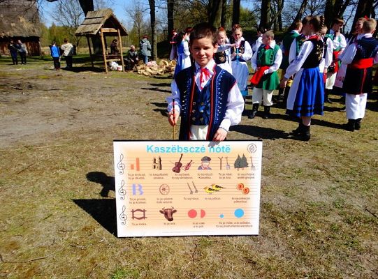 Czarne Wesele z Zespołem ZPi T Ziemia Lęborska