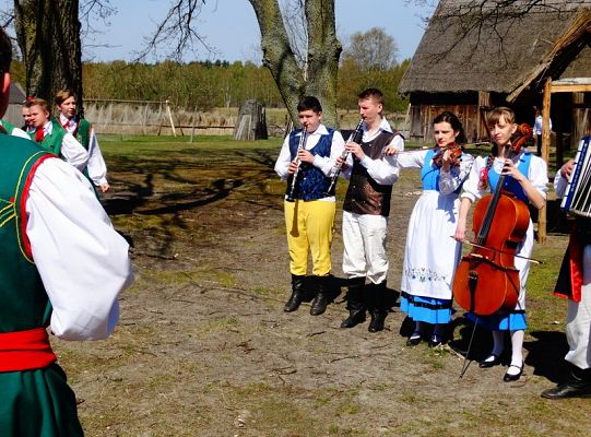 Czarne Wesele z Zespołem ZPi T Ziemia Lęborska