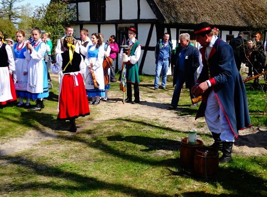 Senator Kazimierz Kleina uczestniczył w otwarciu klukowskiej  wystawy