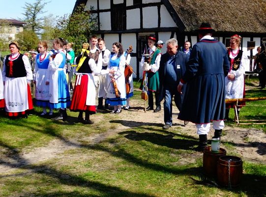 Senator Kazimierz Kleina uczestniczył w otwarciu klukowskiej  wystawy