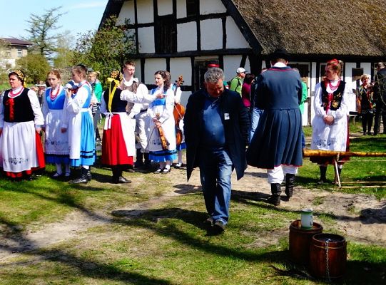 Senator Kazimierz Kleina uczestniczył w otwarciu klukowskiej  wystawy