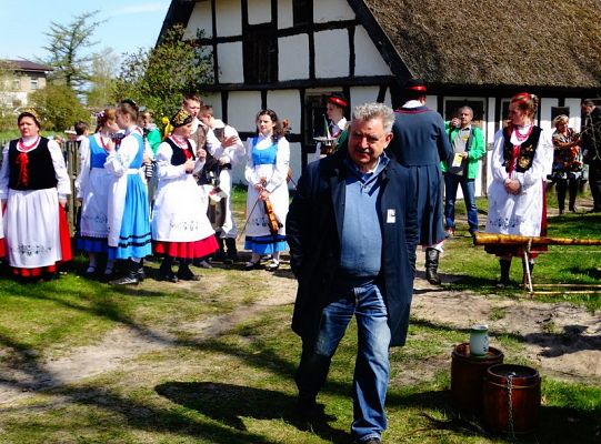 Senator Kazimierz Kleina uczestniczył w otwarciu klukowskiej  wystawy