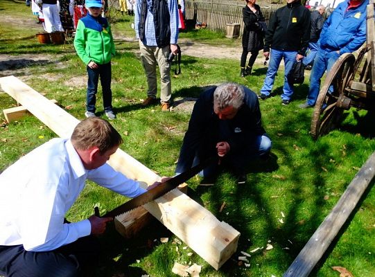 Senator Kazimierz Kleina uczestniczył w otwarciu klukowskiej  wystawy