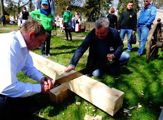 Senator Kazimierz Kleina uczestniczył w otwarciu klukowskiej  wystawy