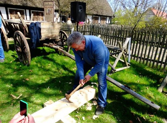 Senator Kazimierz Kleina uczestniczył w otwarciu klukowskiej  wystawy
