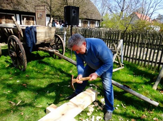 Senator Kazimierz Kleina uczestniczył w otwarciu klukowskiej  wystawy
