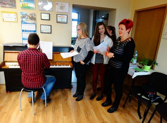 Tajemnica  przygotowania utworu przez Grupę Dorosłych