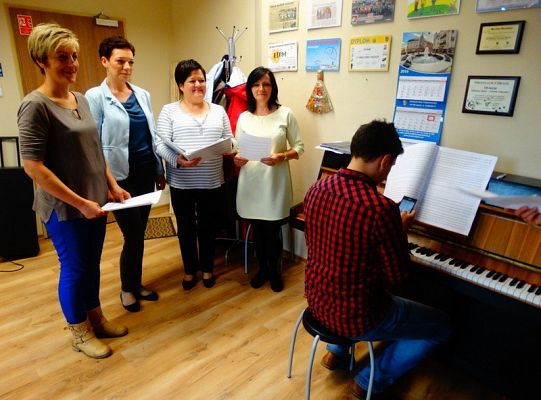 Tajemnica  przygotowania utworu przez Grupę Dorosłych