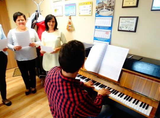 Tajemnica  przygotowania utworu przez Grupę Dorosłych