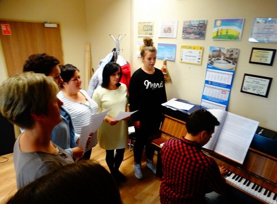 Tajemnica  przygotowania utworu przez Grupę Dorosłych