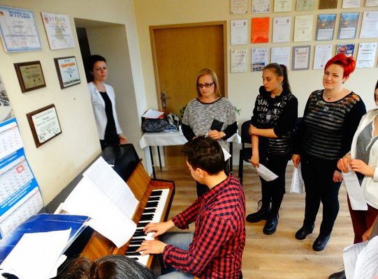 Tajemnica  przygotowania utworu przez Grupę Dorosłych