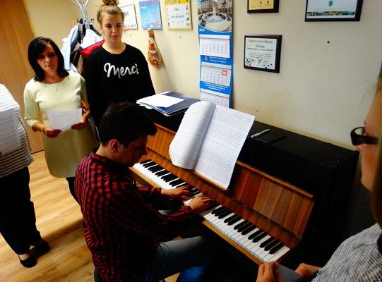 Tajemnica  przygotowania utworu przez Grupę Dorosłych