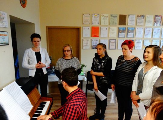 Tajemnica  przygotowania utworu przez Grupę Dorosłych