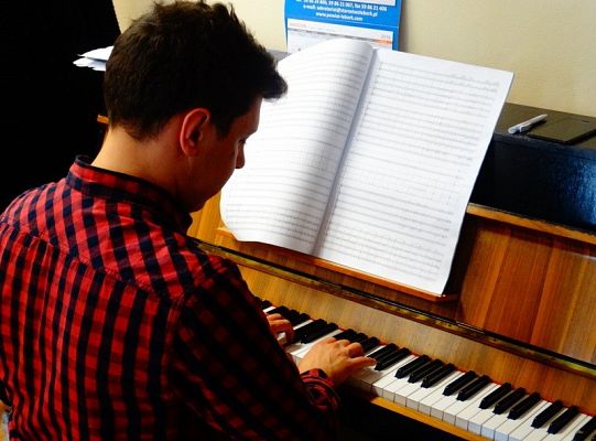 Tajemnica  przygotowania utworu przez Grupę Dorosłych