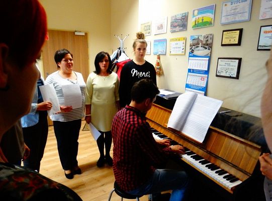 Tajemnica  przygotowania utworu przez Grupę Dorosłych