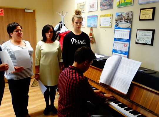 Tajemnica  przygotowania utworu przez Grupę Dorosłych