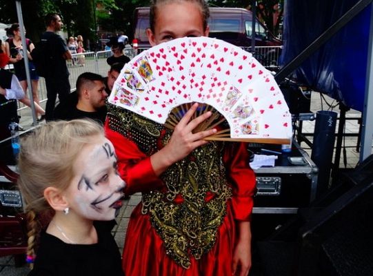 Misura- abura – Ziemia się zaraz zatrzęsie