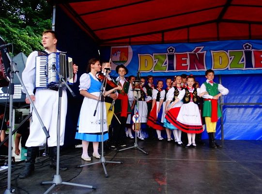 Misura- abura – Ziemia się zaraz zatrzęsie