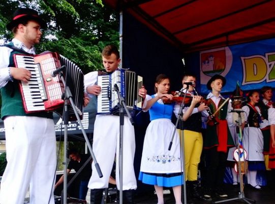 Misura- abura – Ziemia się zaraz zatrzęsie