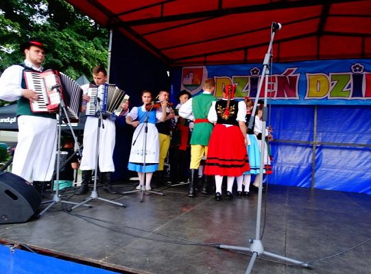 Misura- abura – Ziemia się zaraz zatrzęsie