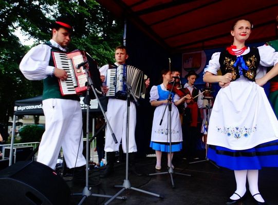 Misura- abura – Ziemia się zaraz zatrzęsie