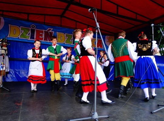 Misura- abura – Ziemia się zaraz zatrzęsie