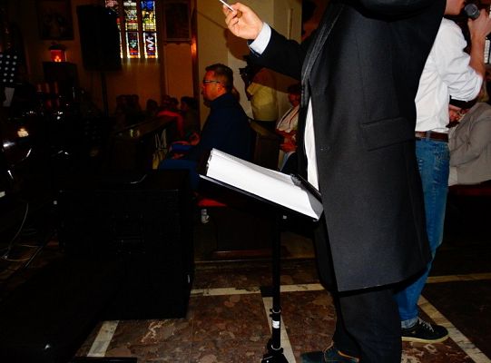 Struny skrzypiec dotykały murów Sanktuarium