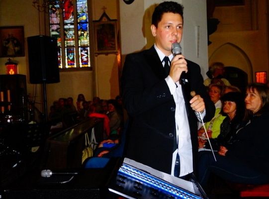 Struny skrzypiec dotykały murów Sanktuarium