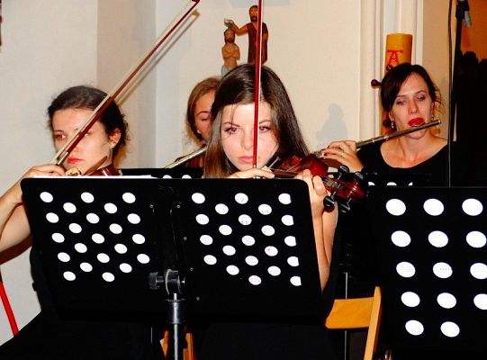 Struny skrzypiec dotykały murów Sanktuarium