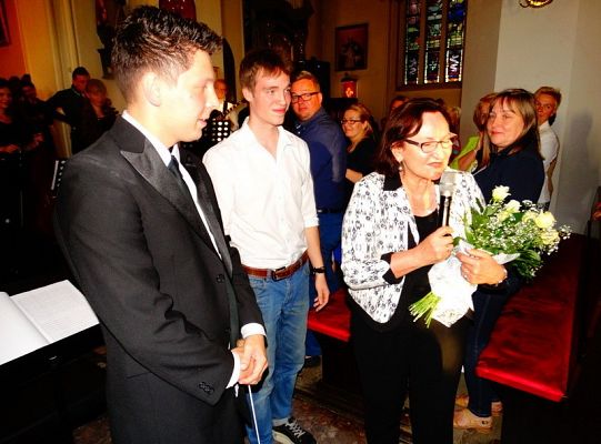 Struny skrzypiec dotykały murów Sanktuarium