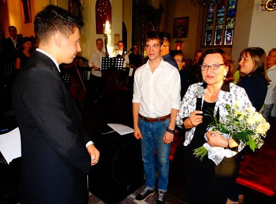 Struny skrzypiec dotykały murów Sanktuarium