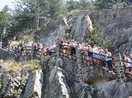 Pojedź z nami do Ohrid na Festiwal Folkloru
