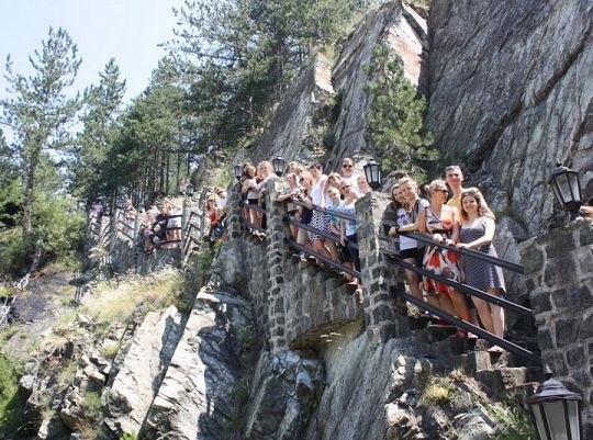 Pojedź z nami do Ohrid na Festiwal Folkloru
