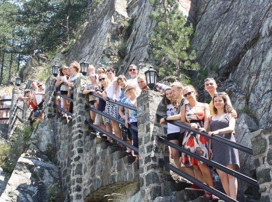 Pojedź z nami do Ohrid na Festiwal Folkloru