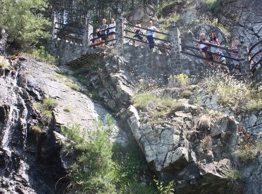 Pojedź z nami do Ohrid na Festiwal Folkloru