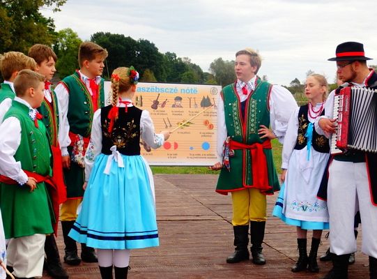 Jak Z Pi T pożegnało Lato w skansenowych Klukach?