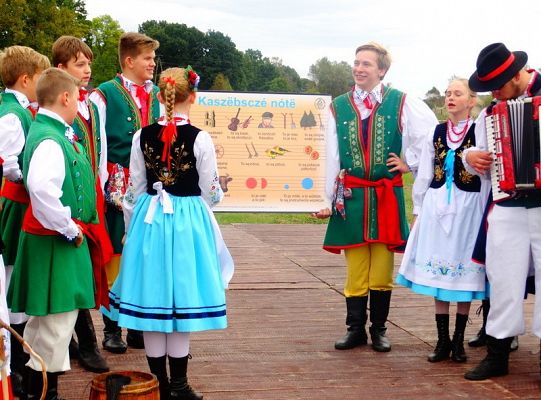 Jak Z Pi T pożegnało Lato w skansenowych Klukach?