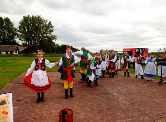 Jak Z Pi T pożegnało Lato w skansenowych Klukach?