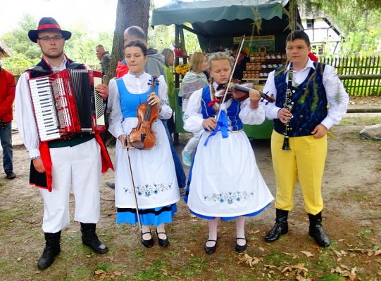 Poznaj jesień w swojskich Klukach! Zobacz zdjęcia!