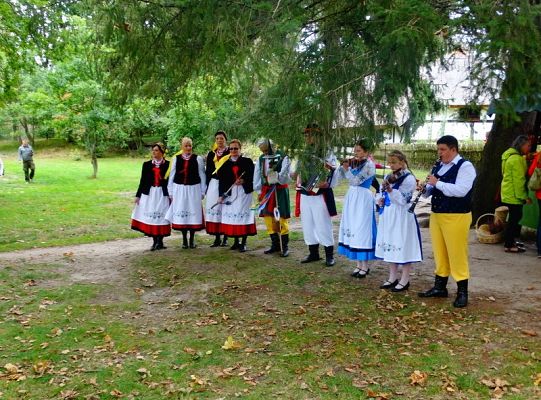 Poznaj jesień w swojskich Klukach! Zobacz zdjęcia!