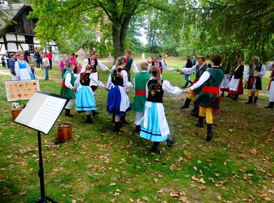 Poznaj jesień w swojskich Klukach! Zobacz zdjęcia!