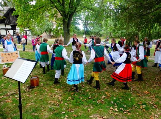 Poznaj jesień w swojskich Klukach! Zobacz zdjęcia!