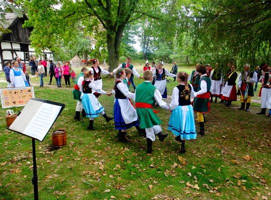 Poznaj jesień w swojskich Klukach! Zobacz zdjęcia!