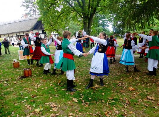 Poznaj jesień w swojskich Klukach! Zobacz zdjęcia!