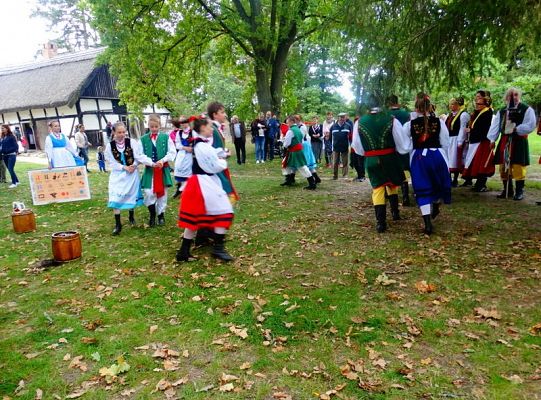 Poznaj jesień w swojskich Klukach! Zobacz zdjęcia!