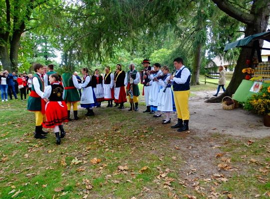 Poznaj jesień w swojskich Klukach! Zobacz zdjęcia!